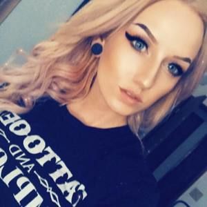 Meet your Posher, Brandy